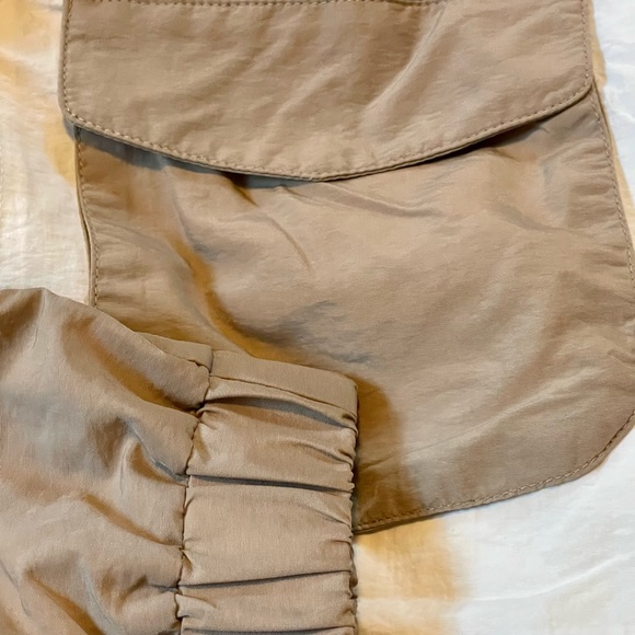 Missguided Colorblock Windbreaker Cropped Jacket - Picture 5 of 6